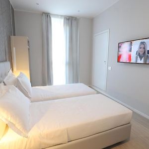 Zimmer mit zwei Einzelbetten